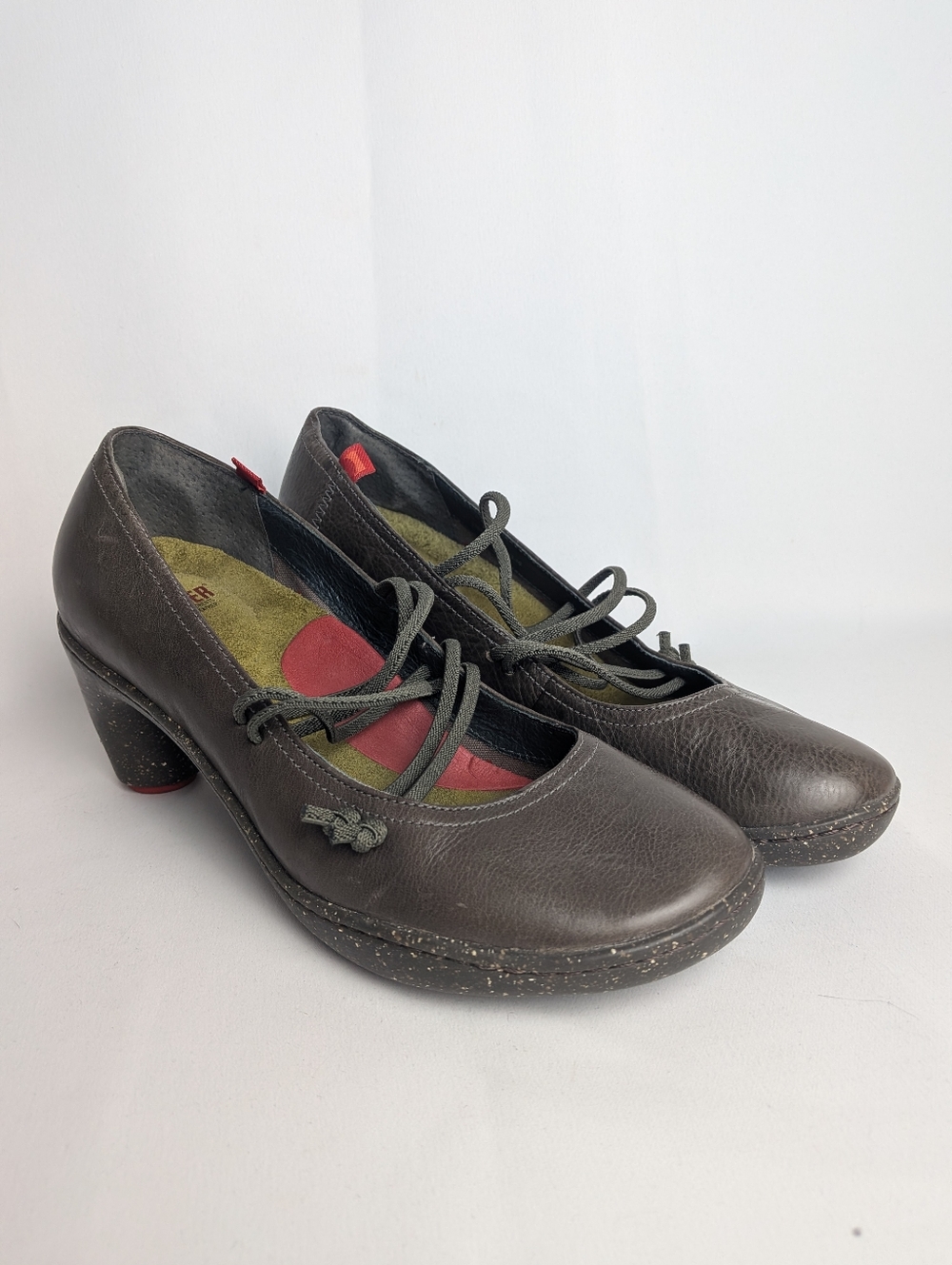 CAMPER Brown Leather Heel Women Shoes Size 38 = 8 US elastic Straps Slip On